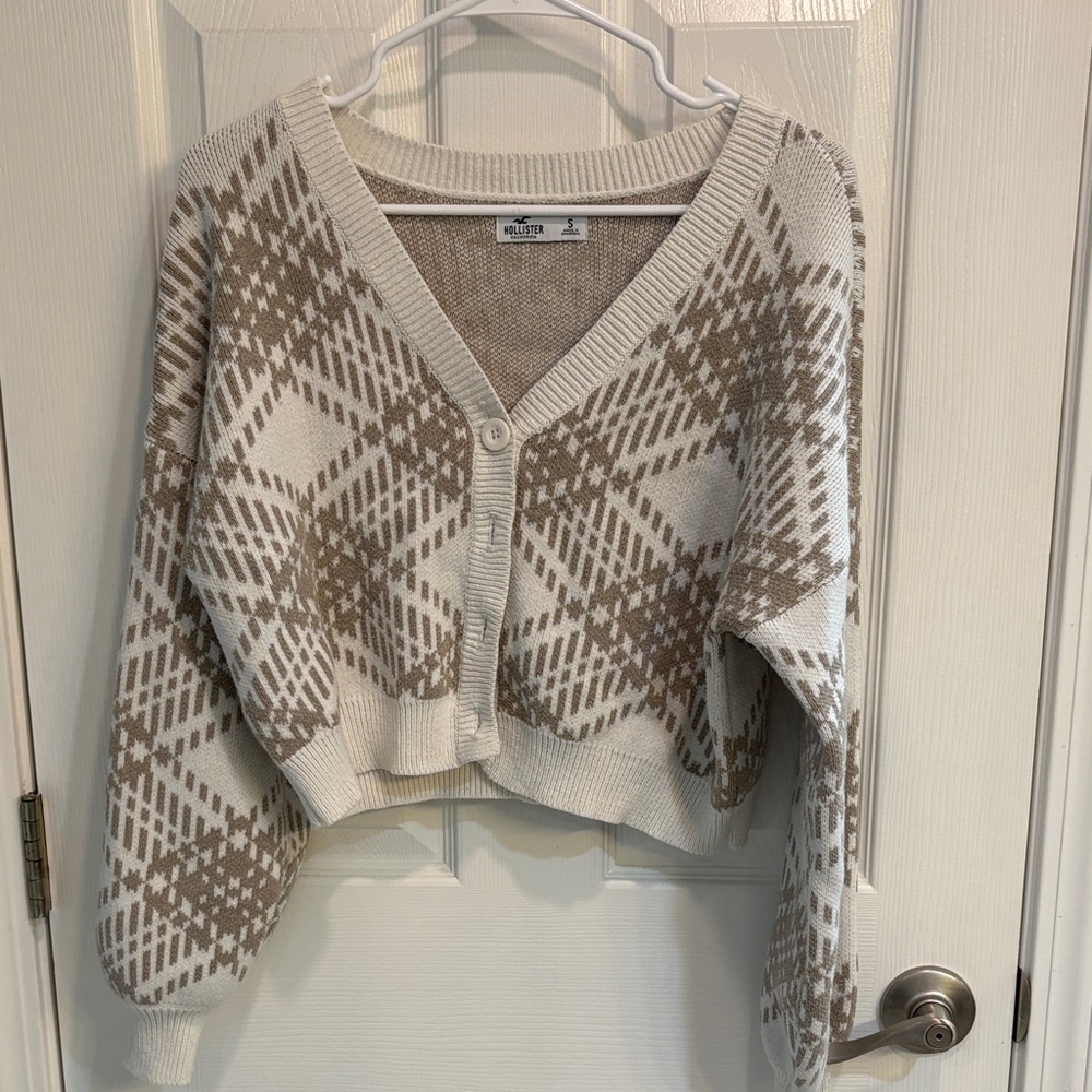 Hollister Women's Beige and Tan Checkered Cardigan